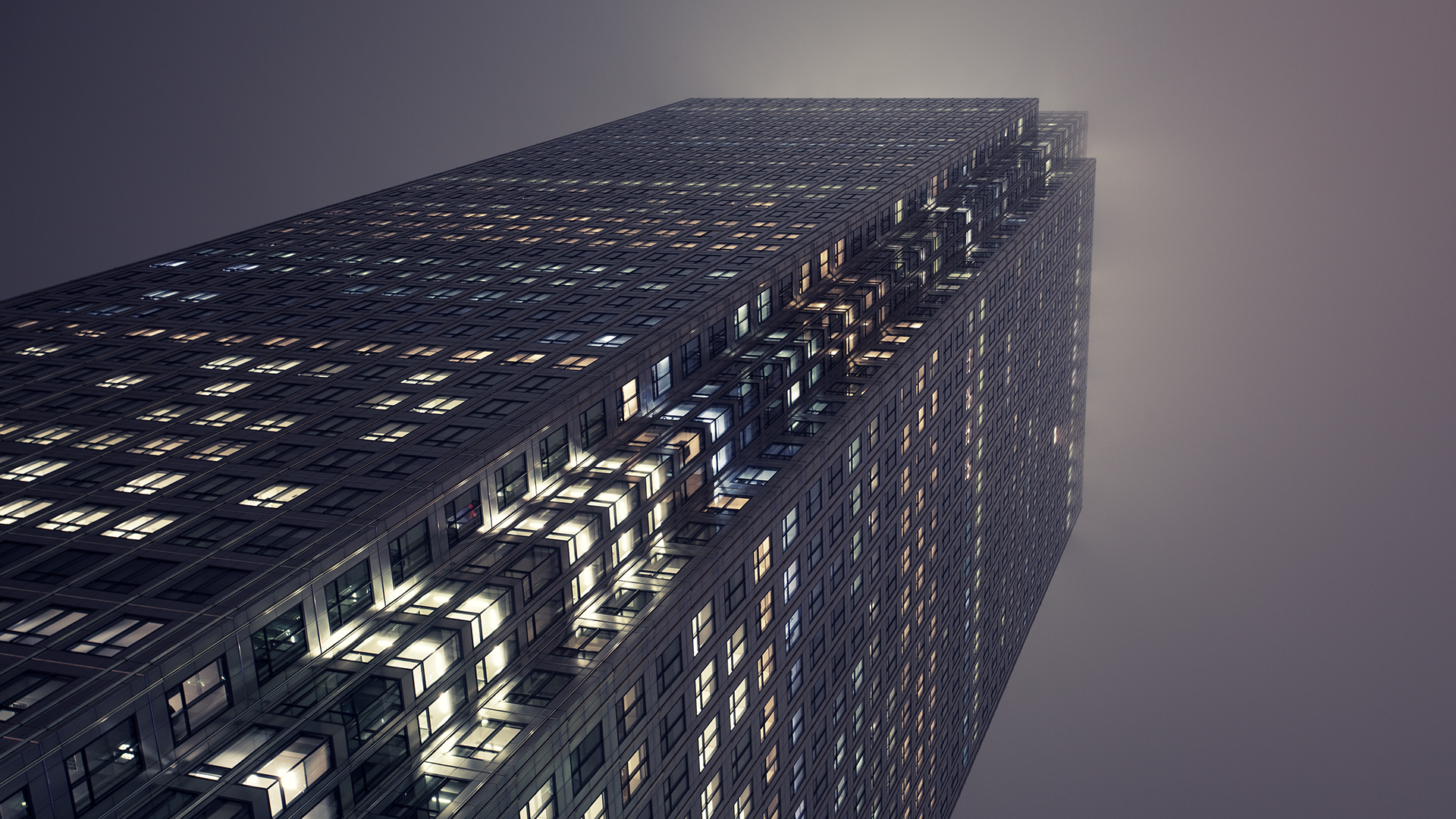 Urban Night Skyline: A Glimpse into Modern Architecture