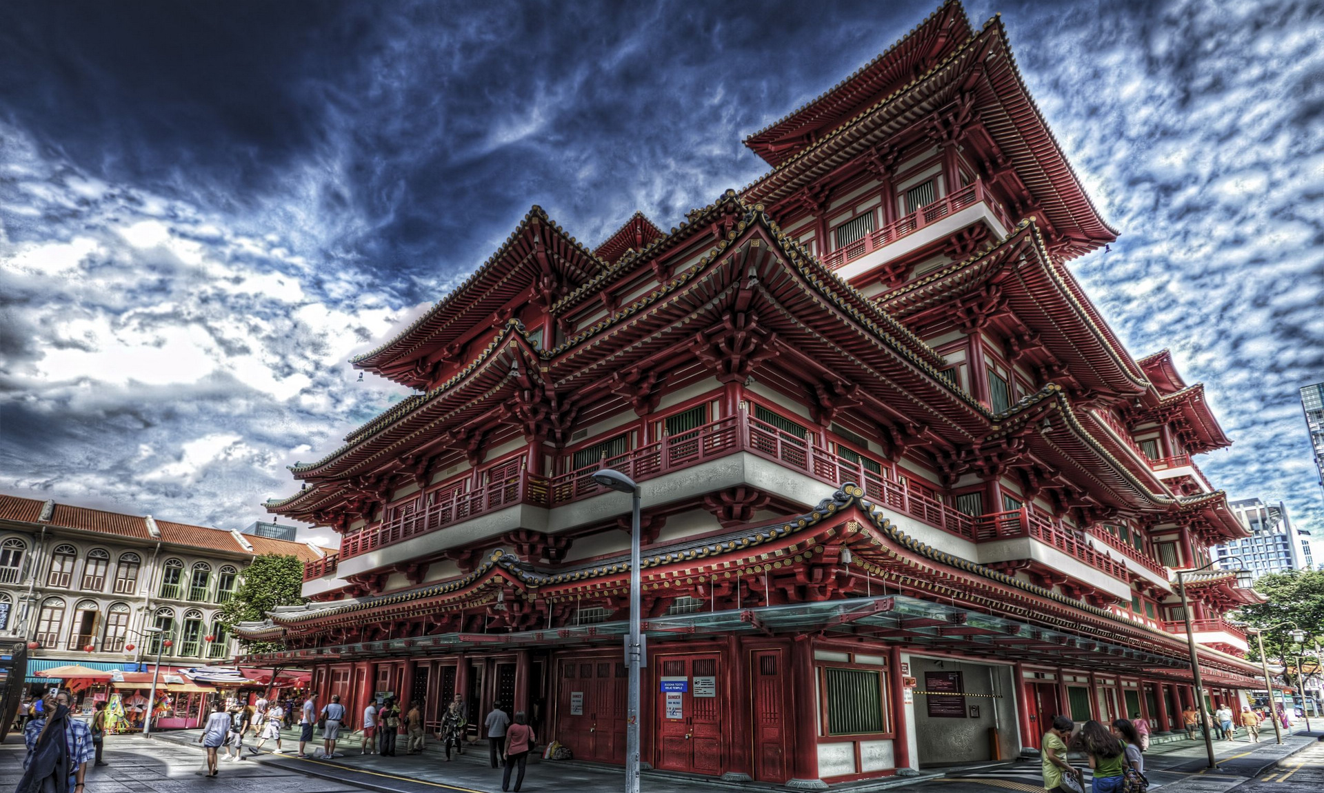 The Buddha Tooth Relic Temple in Singapore